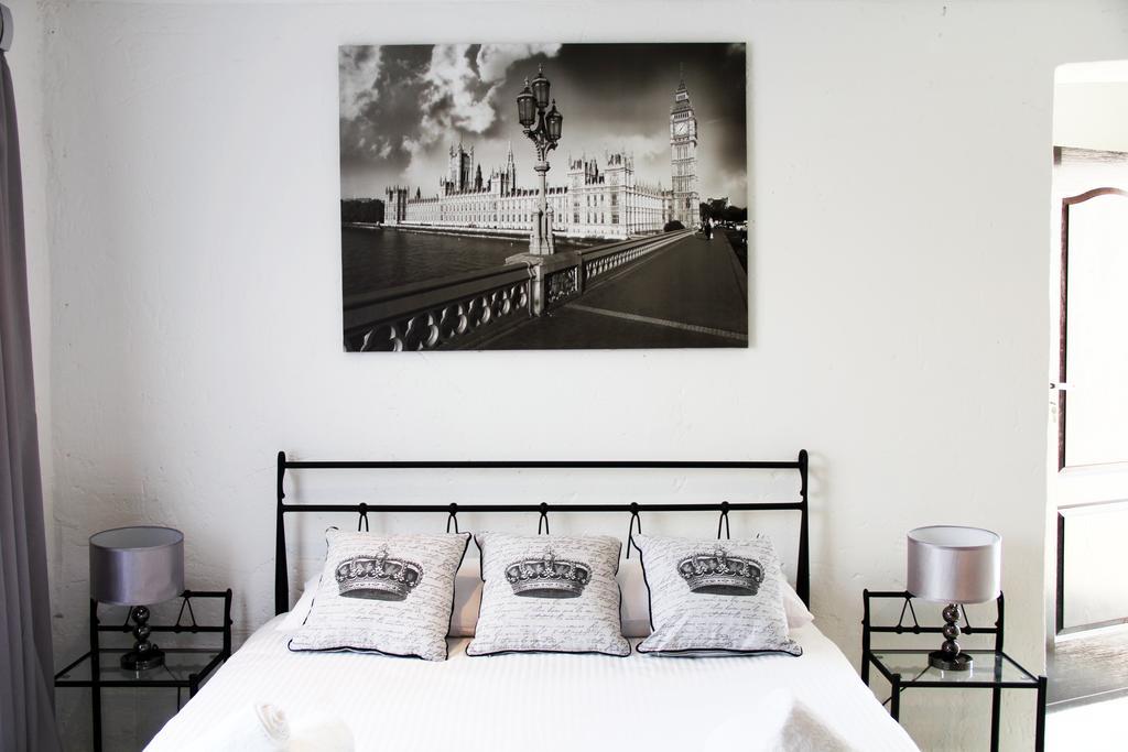 La Coscello Guest House ايدنفيل الغرفة الصورة